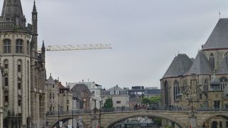 `聖ミヒエル教会の橋`からは中世の景観そのものです。