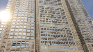 真下から見上げよう