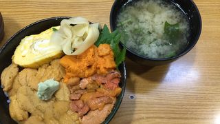 ウニ丼美味しかったです