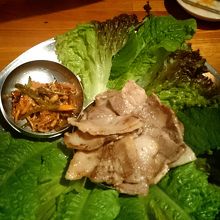 サムギョプサル２人前はこの量です