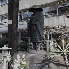 修行姿の宗祖・親鸞聖人