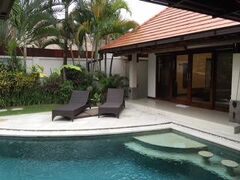 マヤ サヤン スミニャック 写真