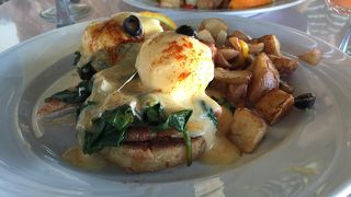 エッグベネディクトが有名