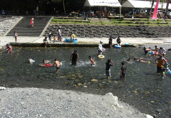 黒滝游魚場