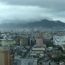 タワーから見た函館山