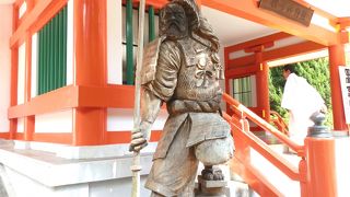 「南紀州の正倉院」と呼ばれる、熊野神宝館。
