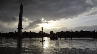 パリの中心の広場