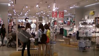 ユニクロと人気を二分する人気店