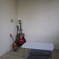 共用スペースの一角（座敷）。TVは施設内にありません