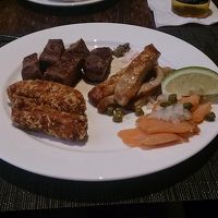 クラブラウンジでの軽食（カクテルアワー時）
