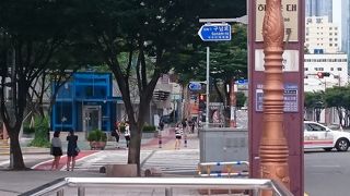 駅から海までは徒歩10分弱