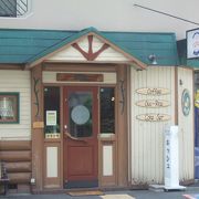 江坂のオムライスのが看板の喫茶店