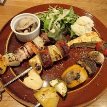 串焼き3本付きのランチセット