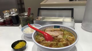 どこでたべても同じ味