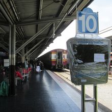 ファランポーン駅