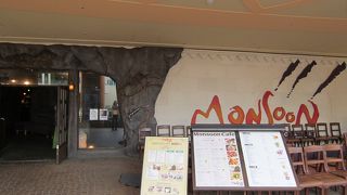 エスニックなランチ