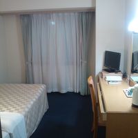 落ち着いた雰囲気の部屋