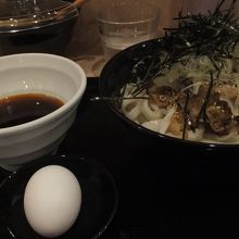 肉つけうどん うつけ 