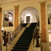 階段を上った２ＦにＰＣとプリンターがあります。