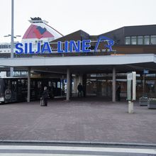 シリヤラインターミナル