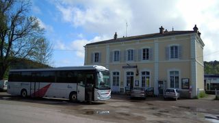 セルミゼル ヴェズレー駅