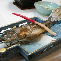 パリッと焼かれた鮎