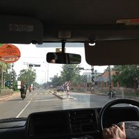 空港との間の送迎の車もまともでした。