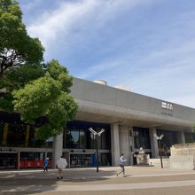 上野公園の一角にあります