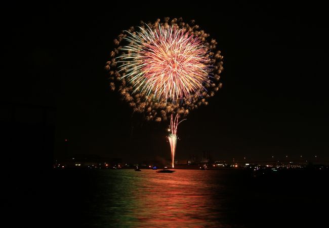 花火は見ごたえあり