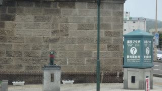 単なる販売店と言う感じです