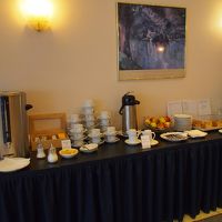 滞在中お世話になった午後の無料のケーキ。