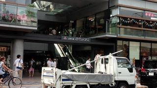 上野の新しいレストラン街。