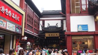 日本の浅草のようなところ