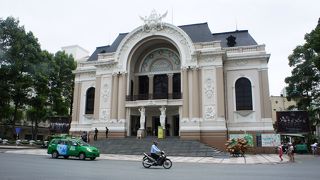 戦争を経て、建築時の姿に