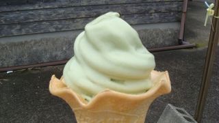 あしたばソフトクリーム