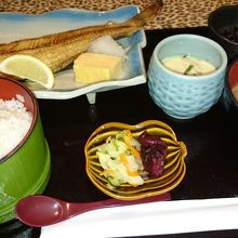 ホッケの焼き魚定食