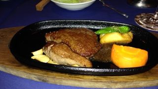 ステーキが美味しい