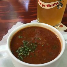 ハンガリーのグヤーシュ