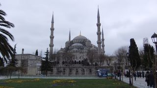 美しいモスクです。