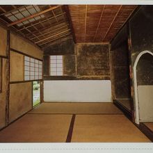 ハ窓軒（パンフレットより）