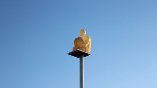 不思議なアートがある広場