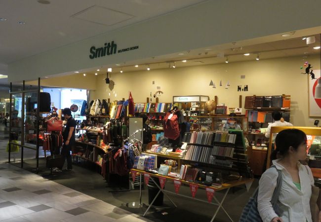 スミス グランフロント大阪店 クチコミ アクセス 営業時間 キタ 大阪駅 梅田 フォートラベル スミス グランフロント大阪店 クチコミ アクセス 営業時間 キタ 大阪駅 梅田 フォートラベル