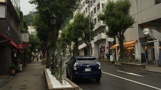 ゆっくりと歩いて