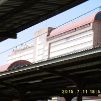 チャマルティン駅ホームから