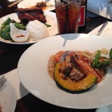 トリオバーベキューとパスタ