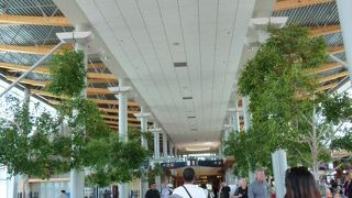 旅行雑誌の投稿で常に上位にランクされる　”ビクトリア国際空港”