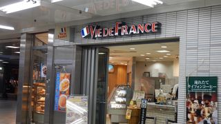 サラダの種類が多い