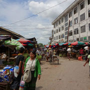 ミャンマー最大のマーケット