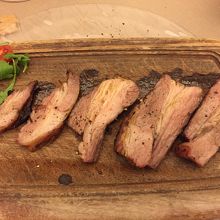 チンタ豚のタリアータ