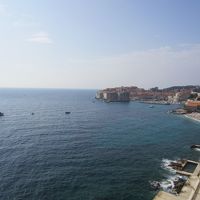 窓から見える旧市街